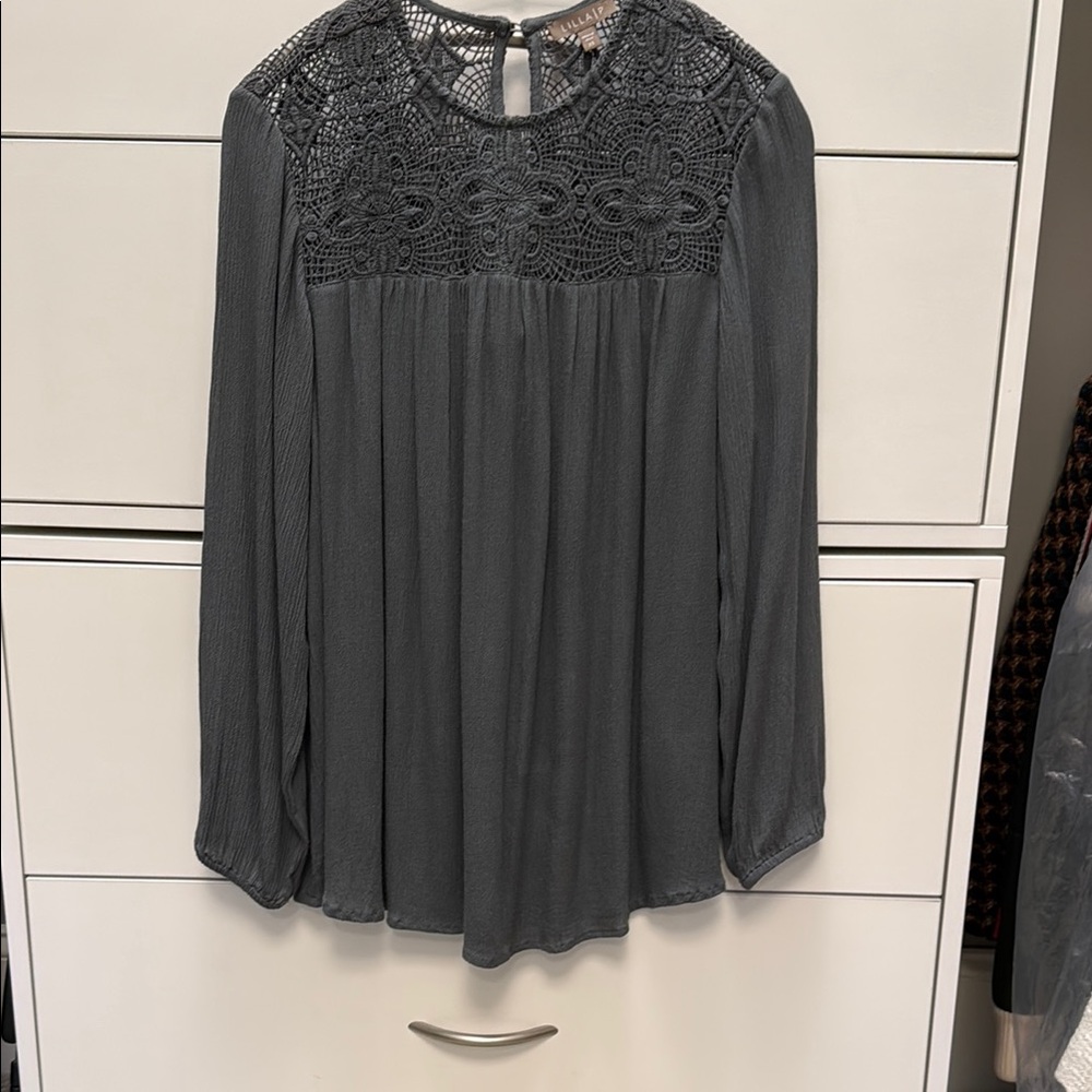 Lilla P Gray Pleated Long Sleeve Blouse